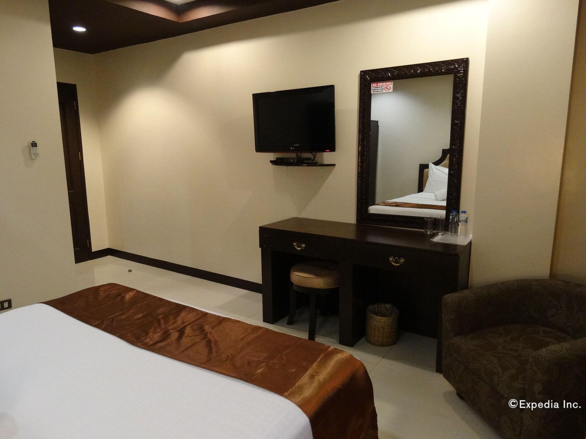 Peridot Suites Davao Exterior foto