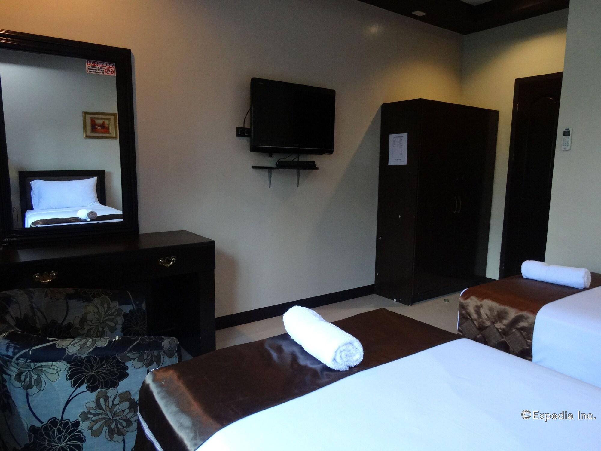 Peridot Suites Davao Exterior foto