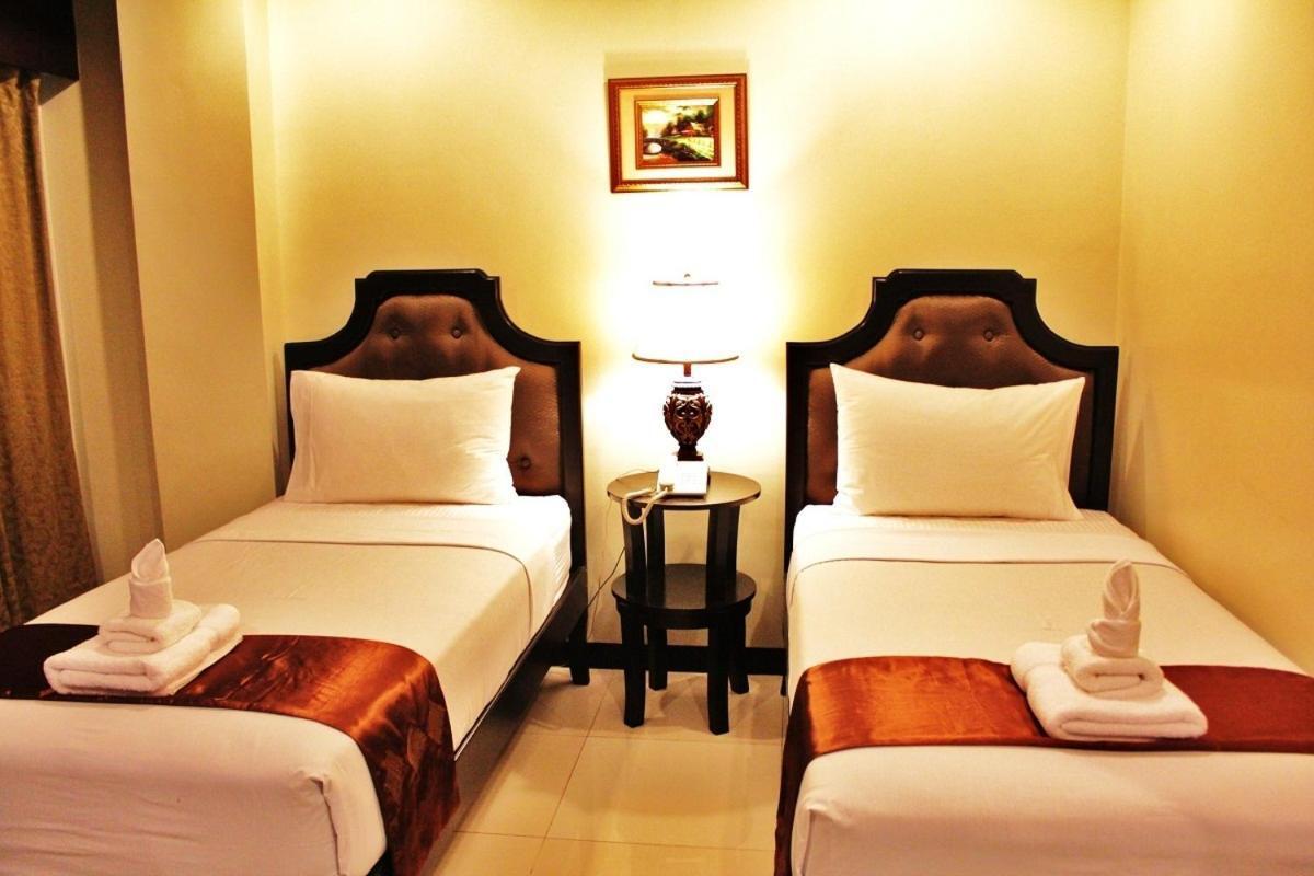 Peridot Suites Davao Habitación foto